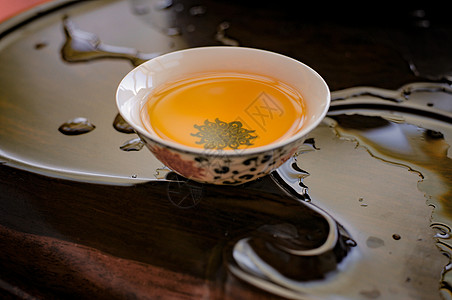悠然品茶，心灵洗礼——茶道之效